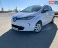 Белый Рено Зое, объемом двигателя 0 л и пробегом 65 тыс. км за 8500 $, фото 1 на Automoto.ua
