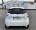 Белый Рено Зое, объемом двигателя 0 л и пробегом 84 тыс. км за 10200 $, фото 70 на Automoto.ua