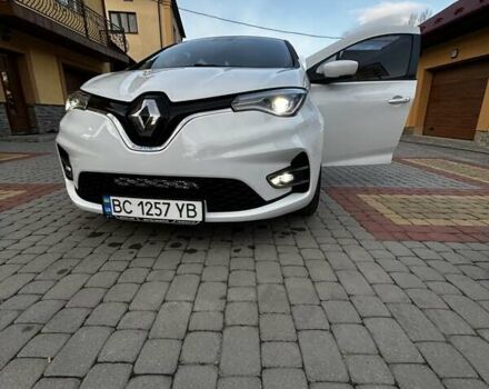 Білий Рено Зое, об'ємом двигуна 0 л та пробігом 70 тис. км за 12000 $, фото 26 на Automoto.ua