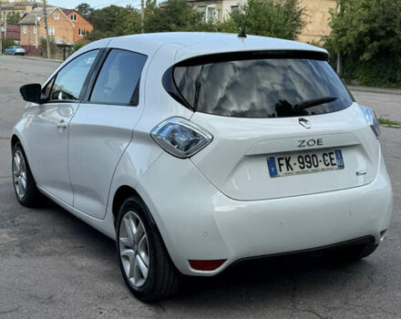Білий Рено Зое, об'ємом двигуна 0 л та пробігом 59 тис. км за 9200 $, фото 6 на Automoto.ua