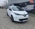 Белый Рено Зое, объемом двигателя 0 л и пробегом 85 тыс. км за 10900 $, фото 41 на Automoto.ua