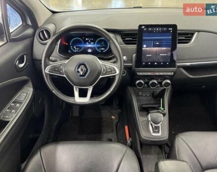 Белый Рено Зое, объемом двигателя 0 л и пробегом 111 тыс. км за 13800 $, фото 3 на Automoto.ua