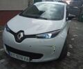 Белый Рено Зое, объемом двигателя 0 л и пробегом 48 тыс. км за 11850 $, фото 20 на Automoto.ua