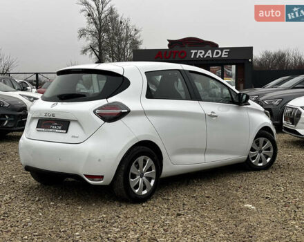 Белый Рено Зое, объемом двигателя 0 л и пробегом 68 тыс. км за 11499 $, фото 10 на Automoto.ua
