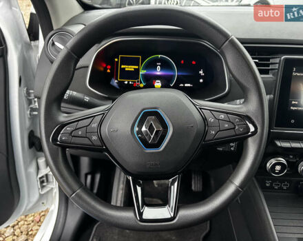 Белый Рено Зое, объемом двигателя 0 л и пробегом 68 тыс. км за 11499 $, фото 20 на Automoto.ua