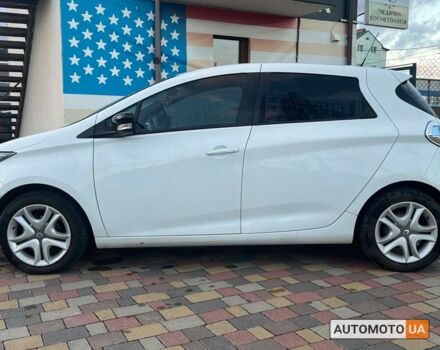 Білий Рено Зое, об'ємом двигуна 41 л та пробігом 27 тис. км за 11500 $, фото 3 на Automoto.ua