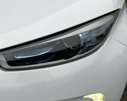 Білий Рено Зое, об'ємом двигуна 0 л та пробігом 109 тис. км за 8900 $, фото 5 на Automoto.ua