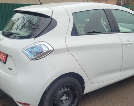 Білий Рено Зое, об'ємом двигуна 0 л та пробігом 73 тис. км за 8700 $, фото 8 на Automoto.ua