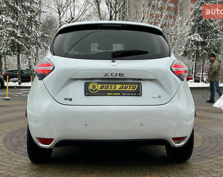 Белый Рено Зое, объемом двигателя 0 л и пробегом 120 тыс. км за 12999 $, фото 5 на Automoto.ua
