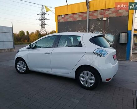 Рено Зое 2019 в Луцке на Automoto.ua Белый Рено Зое, объемом двигателя 0 л и пробегом 65 тыс. км за 10200 $, фото 20 на Automoto.ua