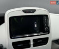 Білий Рено Зое, об'ємом двигуна 0 л та пробігом 60 тис. км за 10190 $, фото 16 на Automoto.ua