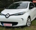 Белый Рено Зое, объемом двигателя 0 л и пробегом 116 тыс. км за 10200 $, фото 1 на Automoto.ua