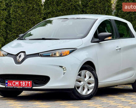 Белый Рено Зое, объемом двигателя 0 л и пробегом 38 тыс. км за 10200 $, фото 4 на Automoto.ua