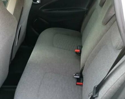 Білий Рено Зое, об'ємом двигуна 0 л та пробігом 160 тис. км за 11200 $, фото 11 на Automoto.ua
