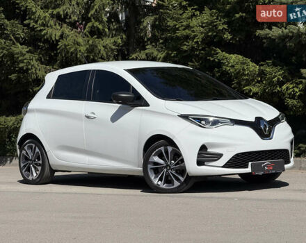 Белый Рено Зое, объемом двигателя 0 л и пробегом 44 тыс. км за 12999 $, фото 3 на Automoto.ua