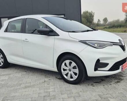 Білий Рено Зое, об'ємом двигуна 0 л та пробігом 25 тис. км за 11500 $, фото 4 на Automoto.ua