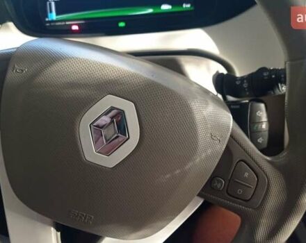 Білий Рено Зое, об'ємом двигуна 0 л та пробігом 80 тис. км за 8300 $, фото 5 на Automoto.ua
