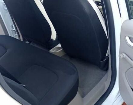 Рено Зое 2019 в Львове на Automoto.ua Белый Рено Зое, объемом двигателя 0 л и пробегом 77 тыс. км за 8200 $, фото 10 на Automoto.ua