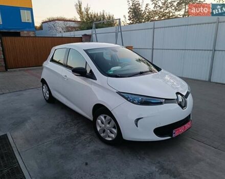 Рено Зое 2019 в Луцке на Automoto.ua Белый Рено Зое, объемом двигателя 0 л и пробегом 65 тыс. км за 10200 $, фото 17 на Automoto.ua