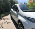 Білий Рено Зое, об'ємом двигуна 0 л та пробігом 50 тис. км за 9750 $, фото 4 на Automoto.ua