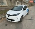 Белый Рено Зое, объемом двигателя 0 л и пробегом 70 тыс. км за 11600 $, фото 1 на Automoto.ua
