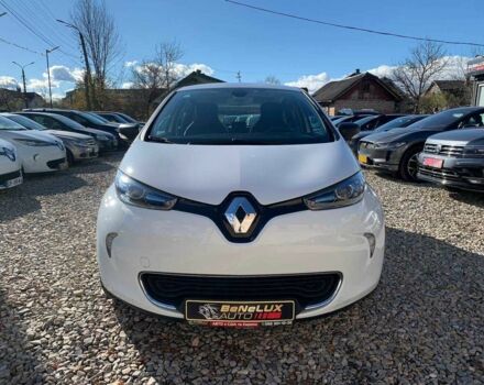 Белый Рено Зое, объемом двигателя 0 л и пробегом 62 тыс. км за 9399 $, фото 1 на Automoto.ua