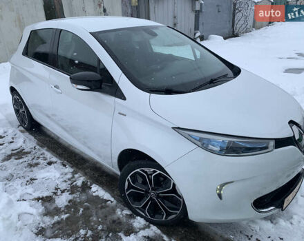 Білий Рено Зое, об'ємом двигуна 0 л та пробігом 159 тис. км за 8999 $, фото 3 на Automoto.ua