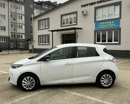 Белый Рено Зое, объемом двигателя 0 л и пробегом 140 тыс. км за 8550 $, фото 2 на Automoto.ua