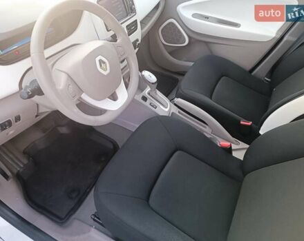 Рено Зое 2019 в Луцке на Automoto.ua Белый Рено Зое, объемом двигателя 0 л и пробегом 65 тыс. км за 10200 $, фото 8 на Automoto.ua
