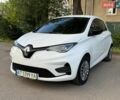 Белый Рено Зое, объемом двигателя 0 л и пробегом 140 тыс. км за 13900 $, фото 13 на Automoto.ua