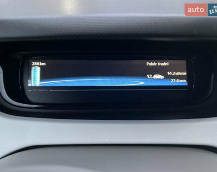 Рено Зое 2019 в Дрогобыче на Automoto.ua Белый Рено Зое, объемом двигателя 0 л и пробегом 90 тыс. км за 8499 $, фото 51 на Automoto.ua