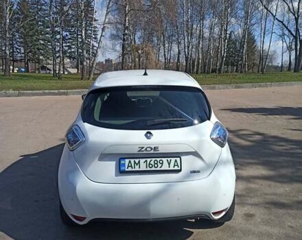 Білий Рено Зое, об'ємом двигуна 0 л та пробігом 62 тис. км за 8700 $, фото 4 на Automoto.ua