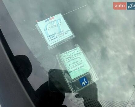 Белый Рено Зое, объемом двигателя 0 л и пробегом 62 тыс. км за 10350 $, фото 10 на Automoto.ua