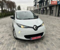 Белый Рено Зое, объемом двигателя 0 л и пробегом 48 тыс. км за 9950 $, фото 2 на Automoto.ua