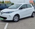 Белый Рено Зое, объемом двигателя 0 л и пробегом 60 тыс. км за 9800 $, фото 5 на Automoto.ua