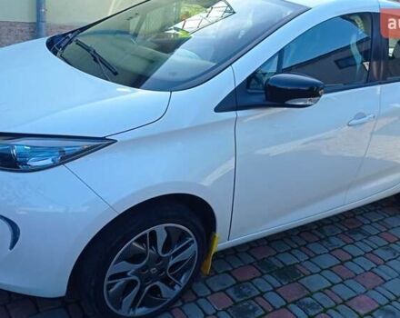 Білий Рено Зое, об'ємом двигуна 0 л та пробігом 80 тис. км за 8300 $, фото 13 на Automoto.ua