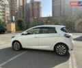 Белый Рено Зое, объемом двигателя 0 л и пробегом 94 тыс. км за 13300 $, фото 27 на Automoto.ua