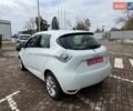 Белый Рено Зое, объемом двигателя 0 л и пробегом 62 тыс. км за 10350 $, фото 2 на Automoto.ua