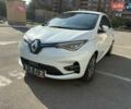 Белый Рено Зое, объемом двигателя 0 л и пробегом 94 тыс. км за 13300 $, фото 37 на Automoto.ua