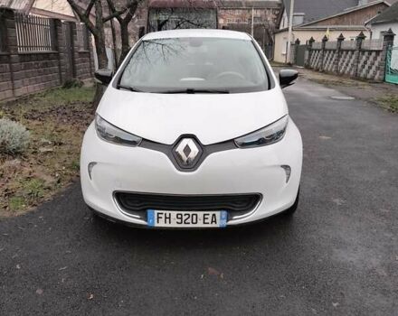 Білий Рено Зое, об'ємом двигуна 0 л та пробігом 93 тис. км за 9399 $, фото 1 на Automoto.ua