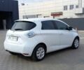 Белый Рено Зое, объемом двигателя 0 л и пробегом 64 тыс. км за 10850 $, фото 2 на Automoto.ua