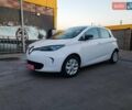 Белый Рено Зое, объемом двигателя 0 л и пробегом 65 тыс. км за 10250 $, фото 1 на Automoto.ua