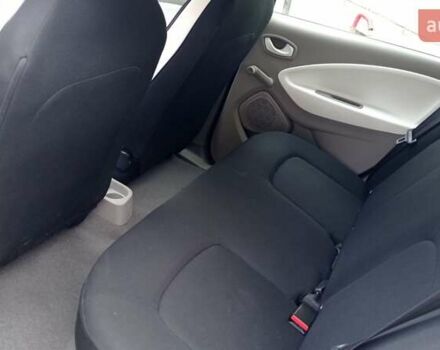 Рено Зое 2019 в Львове на Automoto.ua Белый Рено Зое, объемом двигателя 0 л и пробегом 77 тыс. км за 8200 $, фото 1 на Automoto.ua