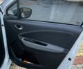 Білий Рено Зое, об'ємом двигуна 0 л та пробігом 70 тис. км за 12000 $, фото 13 на Automoto.ua