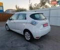 Белый Рено Зое, объемом двигателя 0 л и пробегом 65 тыс. км за 10250 $, фото 22 на Automoto.ua