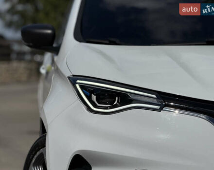 Белый Рено Зое, объемом двигателя 0 л и пробегом 44 тыс. км за 12999 $, фото 6 на Automoto.ua