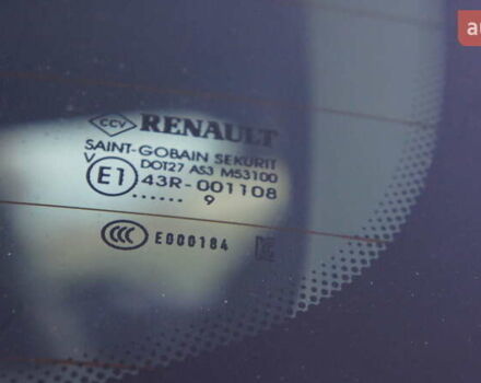 Белый Рено Зое, объемом двигателя 0 л и пробегом 159 тыс. км за 8950 $, фото 17 на Automoto.ua