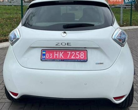 Белый Рено Зое, объемом двигателя 0 л и пробегом 93 тыс. км за 9999 $, фото 3 на Automoto.ua