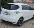 Белый Рено Зое, объемом двигателя 0 л и пробегом 85 тыс. км за 10900 $, фото 47 на Automoto.ua