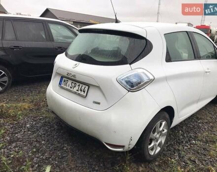 Білий Рено Зое, об'ємом двигуна 0 л та пробігом 125 тис. км за 9555 $, фото 4 на Automoto.ua